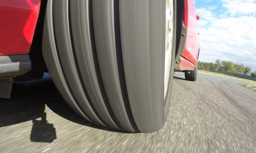 AMZS test letnih pnevmatik 2016